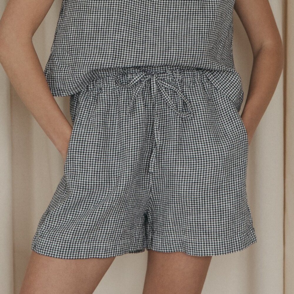 Gillian Stevens August Short